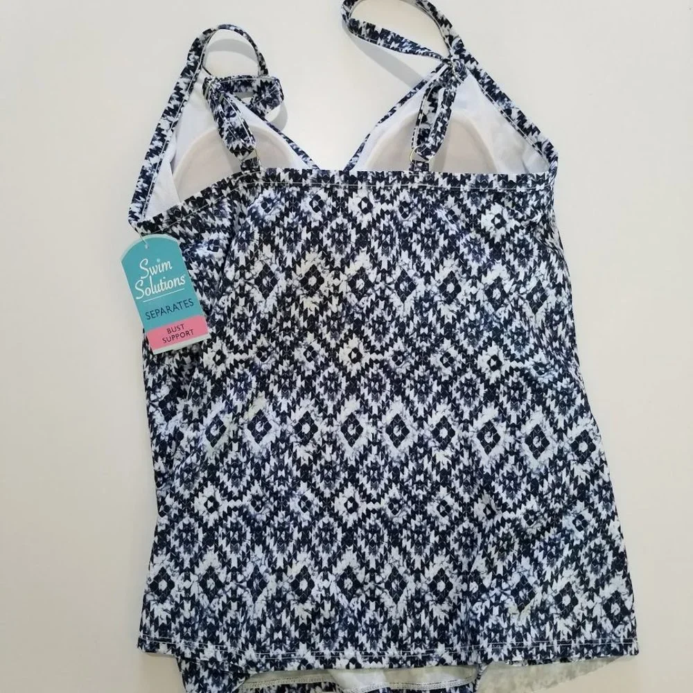 Swim Solutions Twist-Front Flyaway Tankini Top - Picture 7 of 9